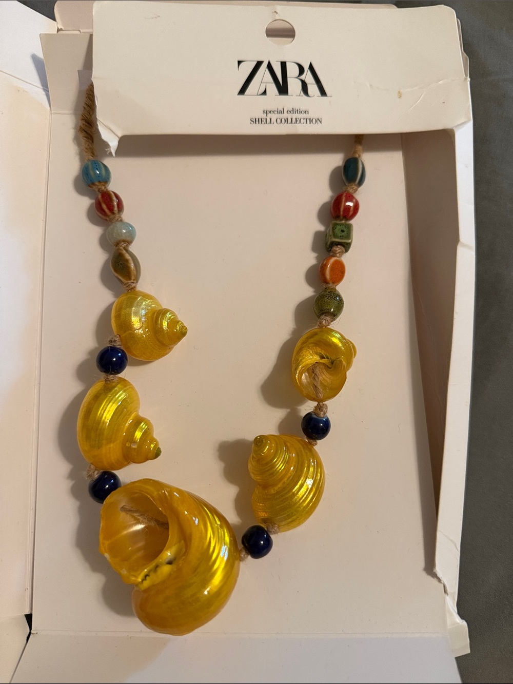 ZARA Yellow Shell Necklace with Multicolor Beads